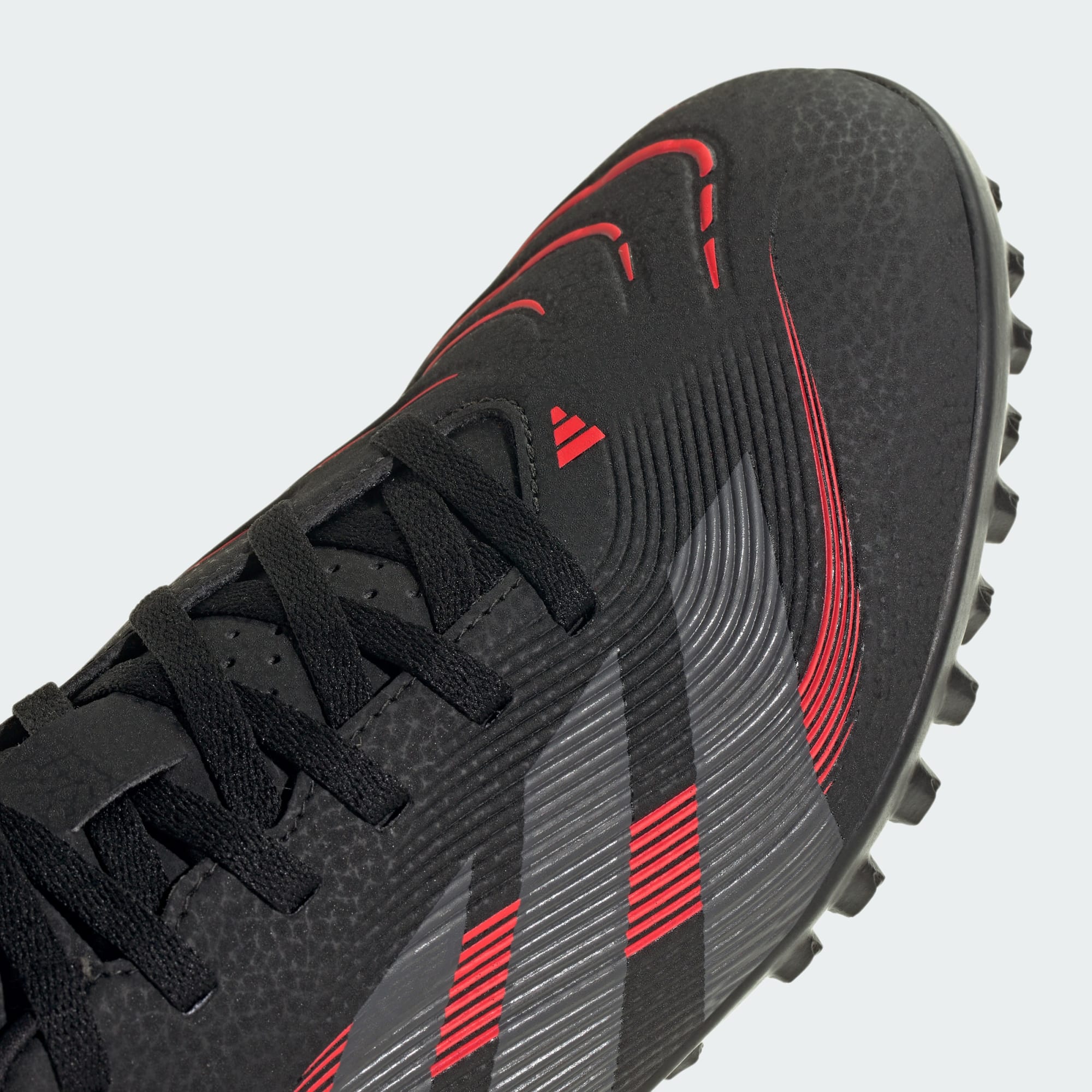 ADIDAS PREDATOR CLUB TF ID3783